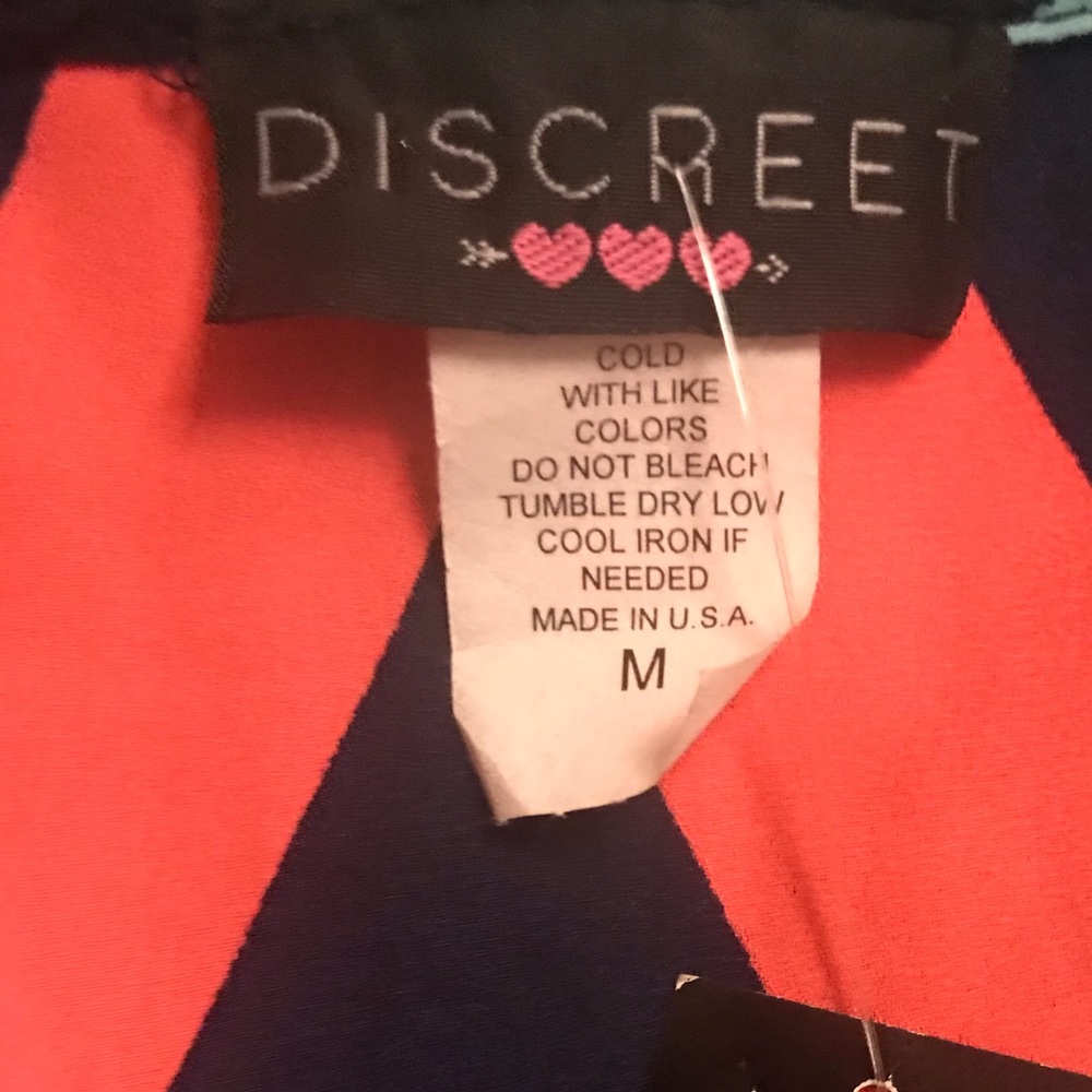 Tank top - Picture 2 of 9
